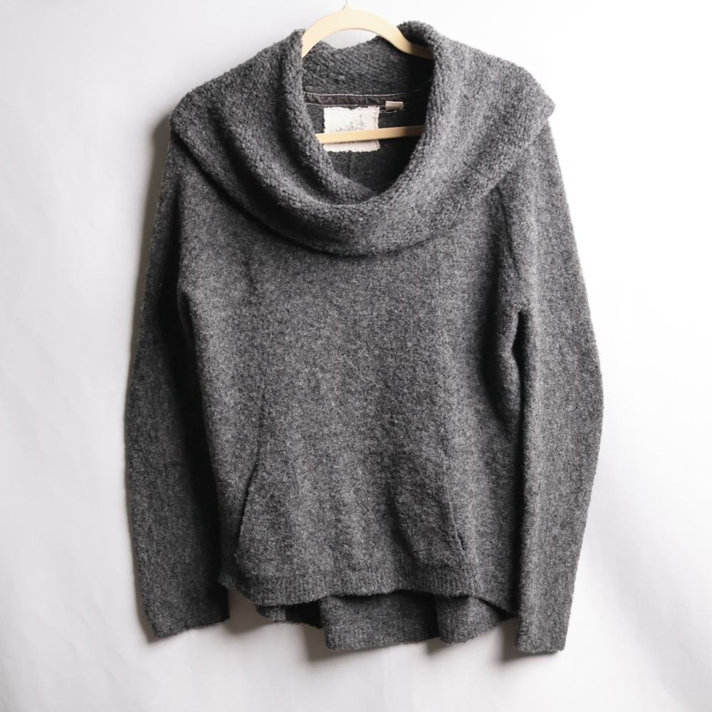 Angel of the North Anthropologie Gray Wool Blend Cowl Neck Sweater Small Cozy